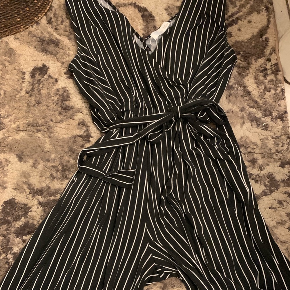 Wide leg jumpsuit